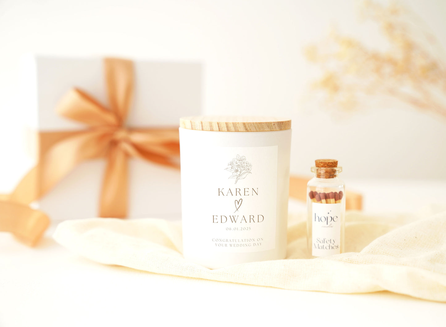 Mr and Mrs Gift Candle Congratulation Gift On Your Wedding Day
